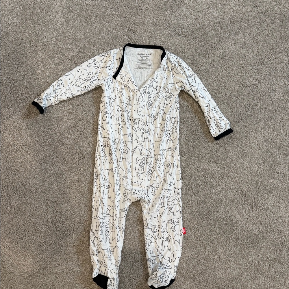 Magnetic Me White Footie with Black Accents